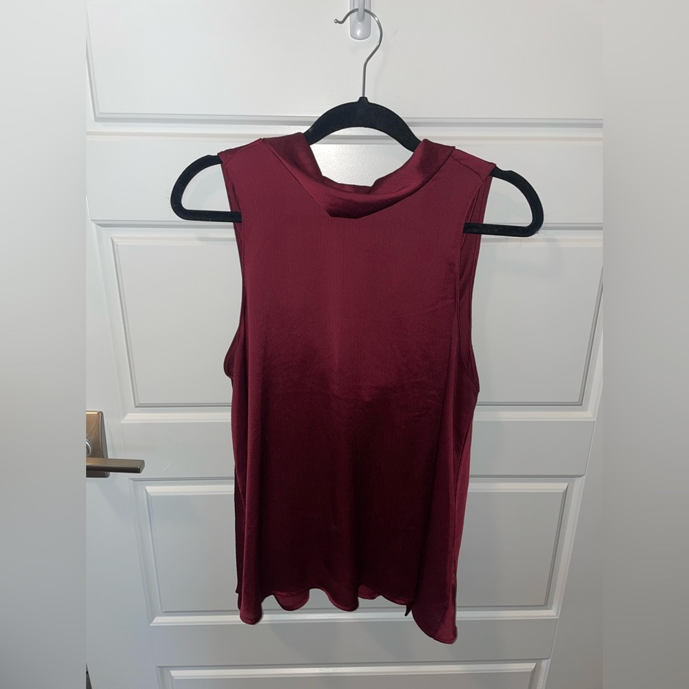 ASTR top in crimson